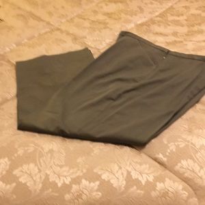 Ann Taylor Loft stretch Capris, size 10.
